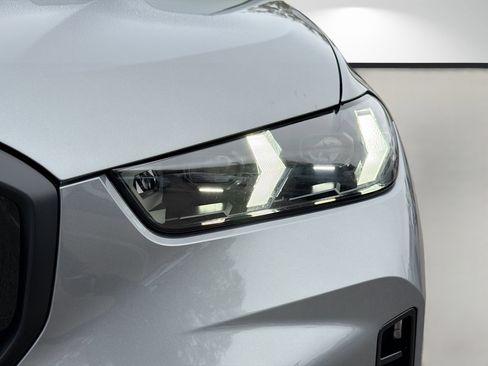 New 2026 BMW X5 xDrive50e w/ M Sport Package image 9