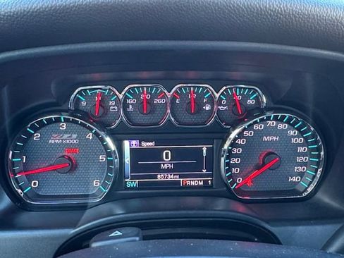 Used 2015 Chevrolet Silverado 2500 LT w/ LT Convenience Package image 11