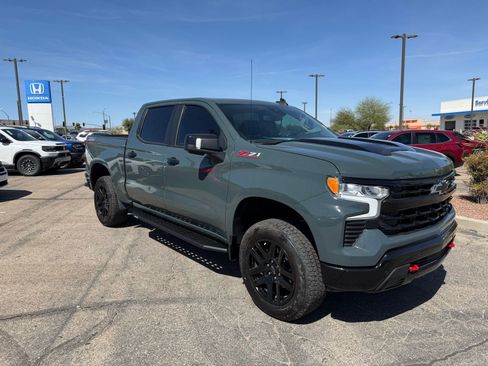 Used 2025 Chevrolet Silverado 1500 LT Trail Boss w/ LT Trail Boss Premium Package image 4