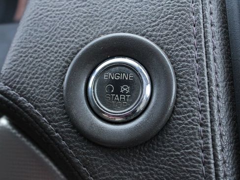 Used 2012 Lincoln MKX AWD image 16