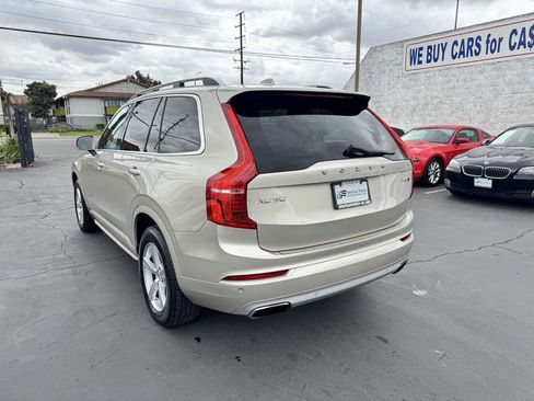 Used 2016 Volvo XC90 T5 Momentum AWD/4WD image 2