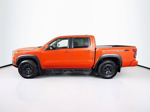 Used 2025 Nissan Frontier PRO-4X w/ Pro Convenience Package AWD/4WD image 4