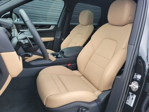 New 2026 Porsche Cayenne E-Hybrid image 5