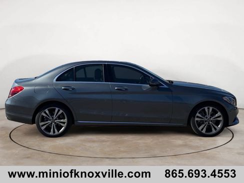 Used 2018 Mercedes-Benz C 300 Sedan image 2