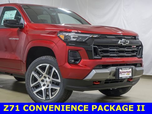 Certified 2024 Chevrolet Colorado Z71 w/ Z71 Convenience Package 2 image 3