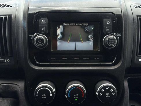 Used 2018 RAM ProMaster 2500 FWD image 13
