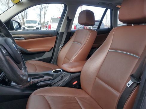 Used 2015 BMW X1 xDrive28i image 12