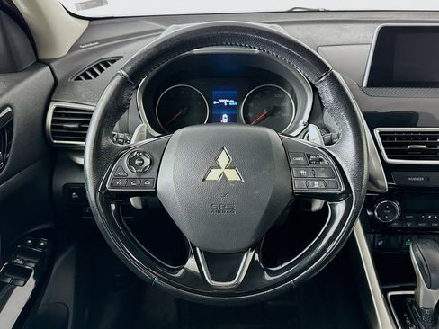 Used 2018 Mitsubishi Eclipse Cross SE image 18