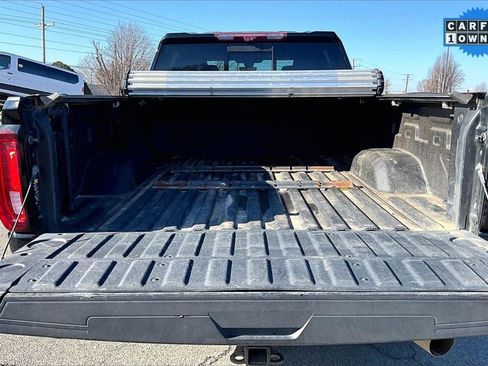 Used 2022 GMC Sierra 2500 Denali w/ Denali Black Diamond Edition image 33