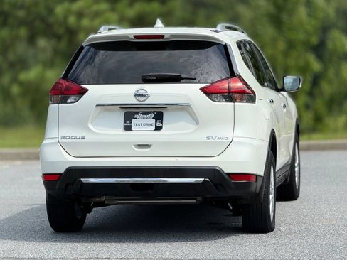 Used 2019 Nissan Rogue SV AWD/4WD image 7