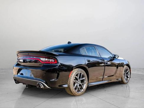 Used 2019 Dodge Charger GT w/ Blacktop Package image 5