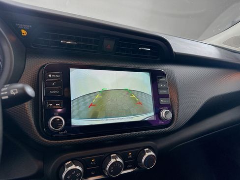 Used 2024 Nissan Kicks SV w/ Exterior Package image 19