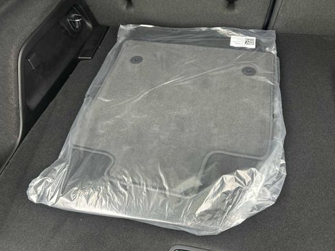 New 2026 Cadillac Optiq Sport 1 image 34