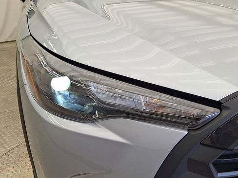 Certified 2026 Toyota Corolla Cross LE w/ Moonroof Package AWD/4WD image 27