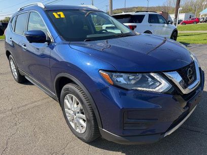 Used 2017 Nissan Rogue SV w/ SV Premium Package