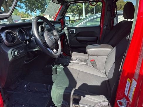 Used 2019 Jeep Wrangler Unlimited Sport S image 46
