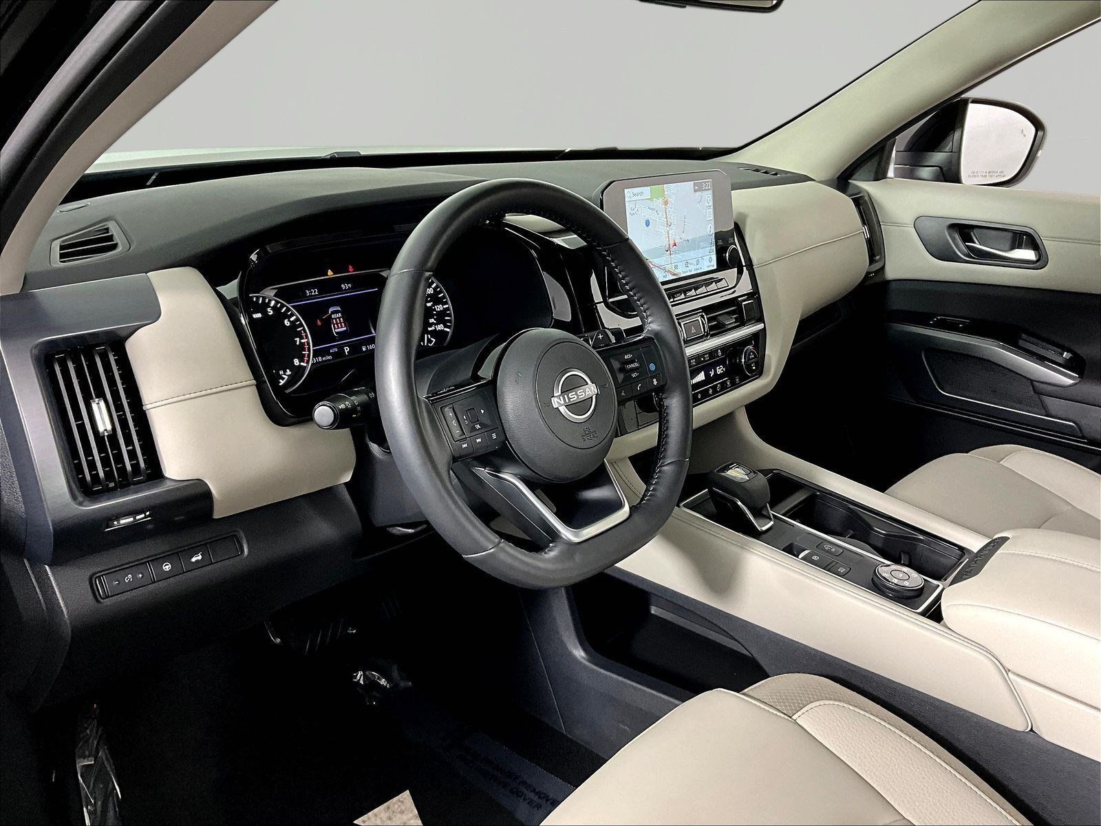 Certified 2025 Nissan Pathfinder SL AWD/4WD image 17