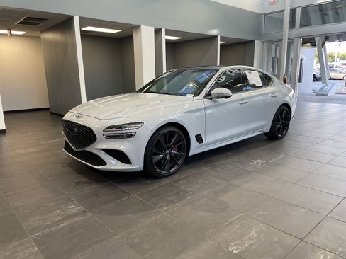Used 2023 Genesis G70 3.3T w/ Sport Prestige Package RWD image 6