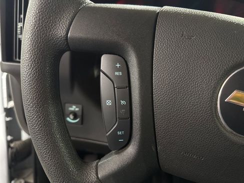 Used 2022 Chevrolet Express 3500 LS image 14