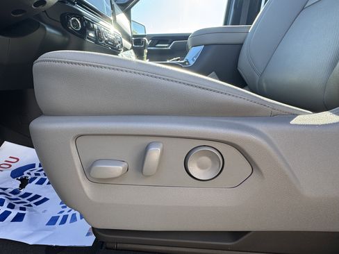 New 2026 GMC Sierra 1500 SLT w/ SLT Premium Package image 11