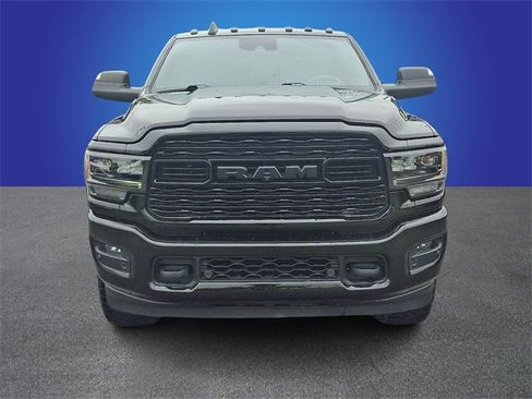 Used 2020 RAM 3500 Limited image 2
