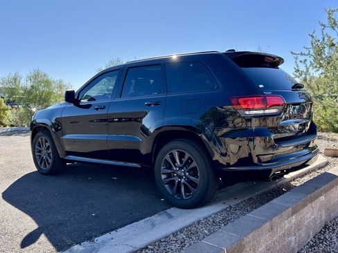 Used 2019 Jeep Grand Cherokee High Altitude image 5
