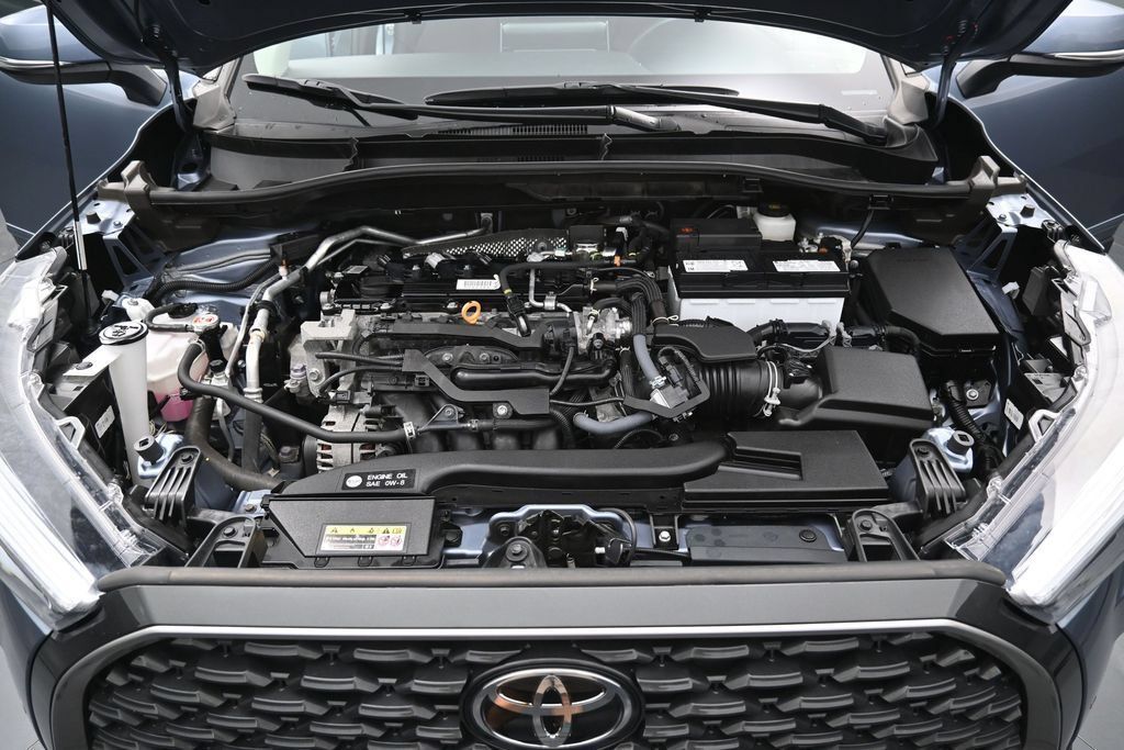 Used 2024 Toyota Corolla Cross XLE w/ Black Badges Package (TMS) AWD/4WD image 34