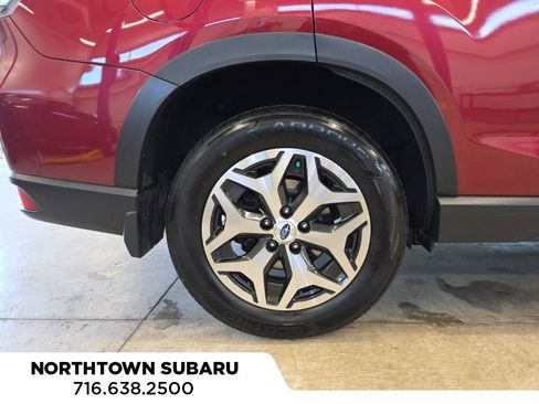 Certified 2024 Subaru Forester Premium AWD/4WD image 28