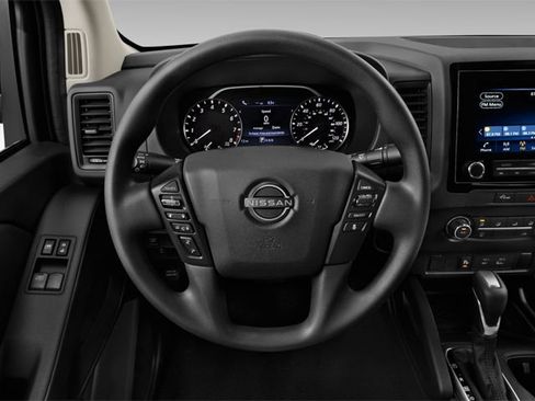 Used 2024 Nissan Frontier PRO-4X w/ Off-Road Protection Package AWD/4WD image 8