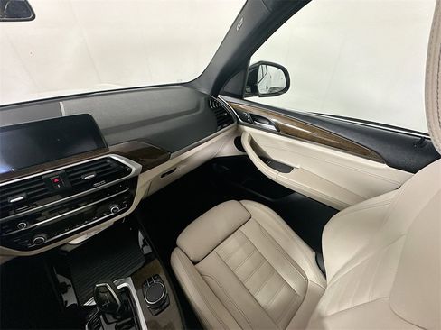Used 2019 BMW X3 xDrive30i w/ Convenience Package image 11