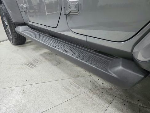 Used 2023 Jeep Wrangler Sahara w/ Cold Weather Group image 45