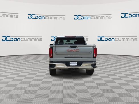 Used 2025 GMC Sierra 1500 SLT AWD/4WD image 7