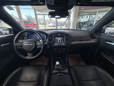 Used 2021 Chrysler 300 S w/ S Model Appearance Package image 33