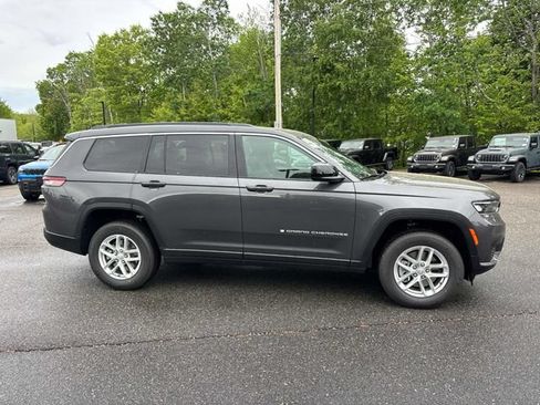 New 2026 Jeep Grand Cherokee L Laredo AWD/4WD image 2