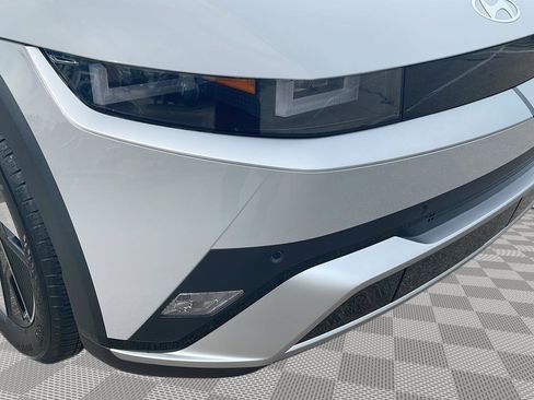New 2026 Hyundai Ioniq 5 SE AWD/4WD image 11