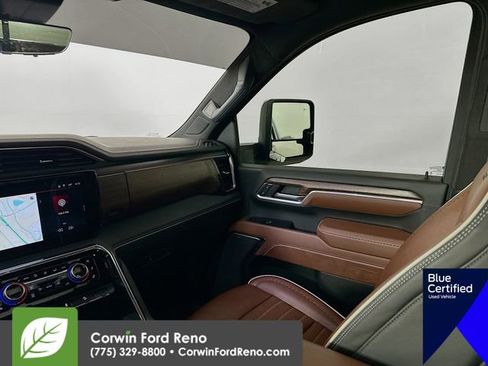 Used 2025 GMC Sierra 2500 Denali Ultimate image 28