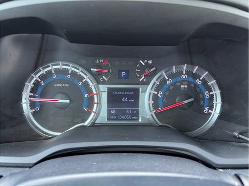 Used 2016 Toyota 4Runner Limited image 17