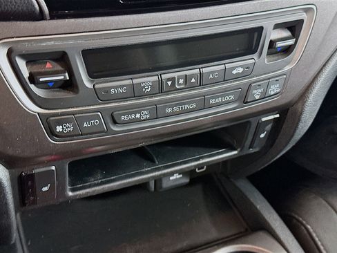 Used 2022 Honda Pilot EX-L image 23