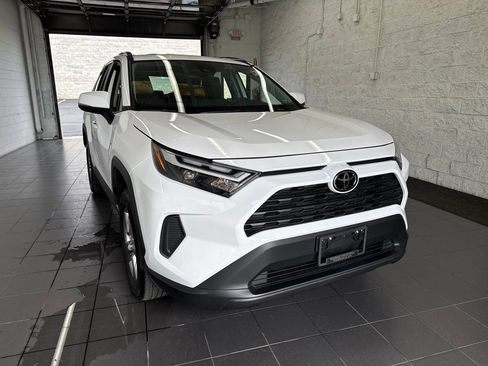 Certified 2025 Toyota RAV4 XLE AWD/4WD image 2