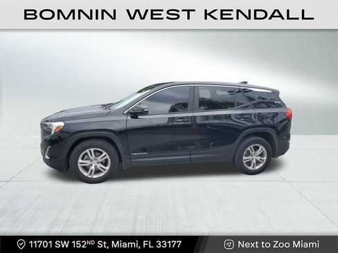 Used 2021 GMC Terrain SLE image 4