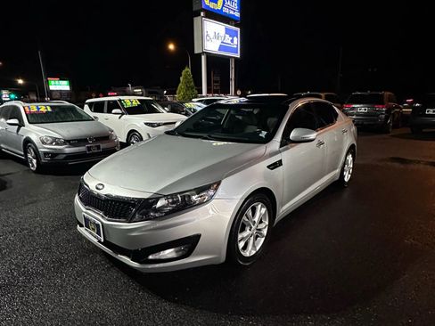 Used 2013 Kia Optima EX w/ Premium Pkg image 1
