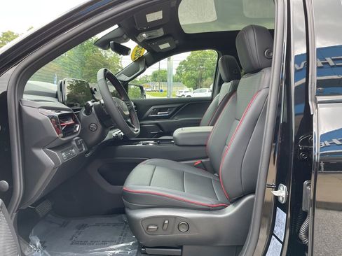 New 2024 Chevrolet Silverado EV RST image 10