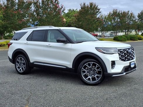 New 2025 Ford Explorer Platinum w/ Ultimate Package image 2