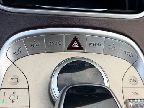 Used 2017 Mercedes-Benz S 550 4MATIC Sedan image 58