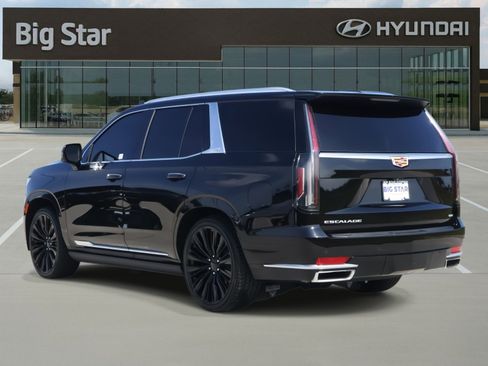 Used 2021 Cadillac Escalade Premium Luxury w/ Driver Assist Tech Package image 3