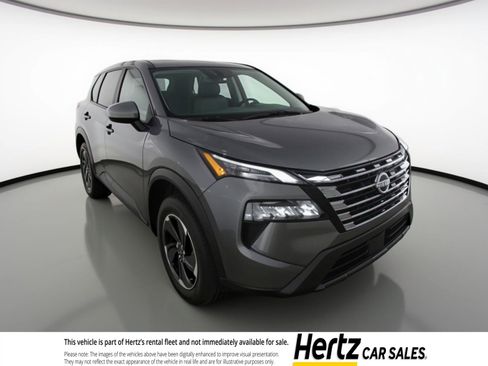 Used 2025 Nissan Rogue SV image 1