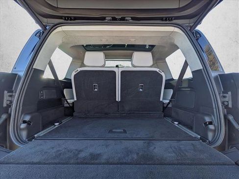 Used 2025 Rivian R1S Adventure image 6