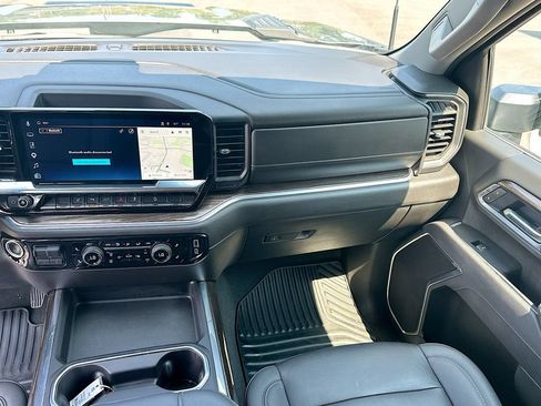 Used 2025 Chevrolet Silverado 2500 LT w/ Trail Boss Package AWD/4WD image 20