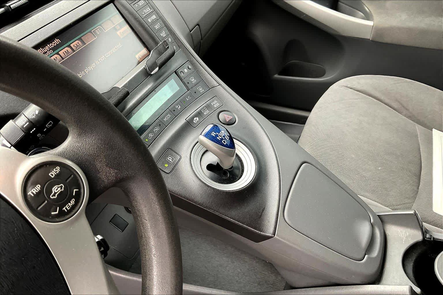 Used 2010 Toyota Prius Three w/ Solar Roof Pkg FWD image 16