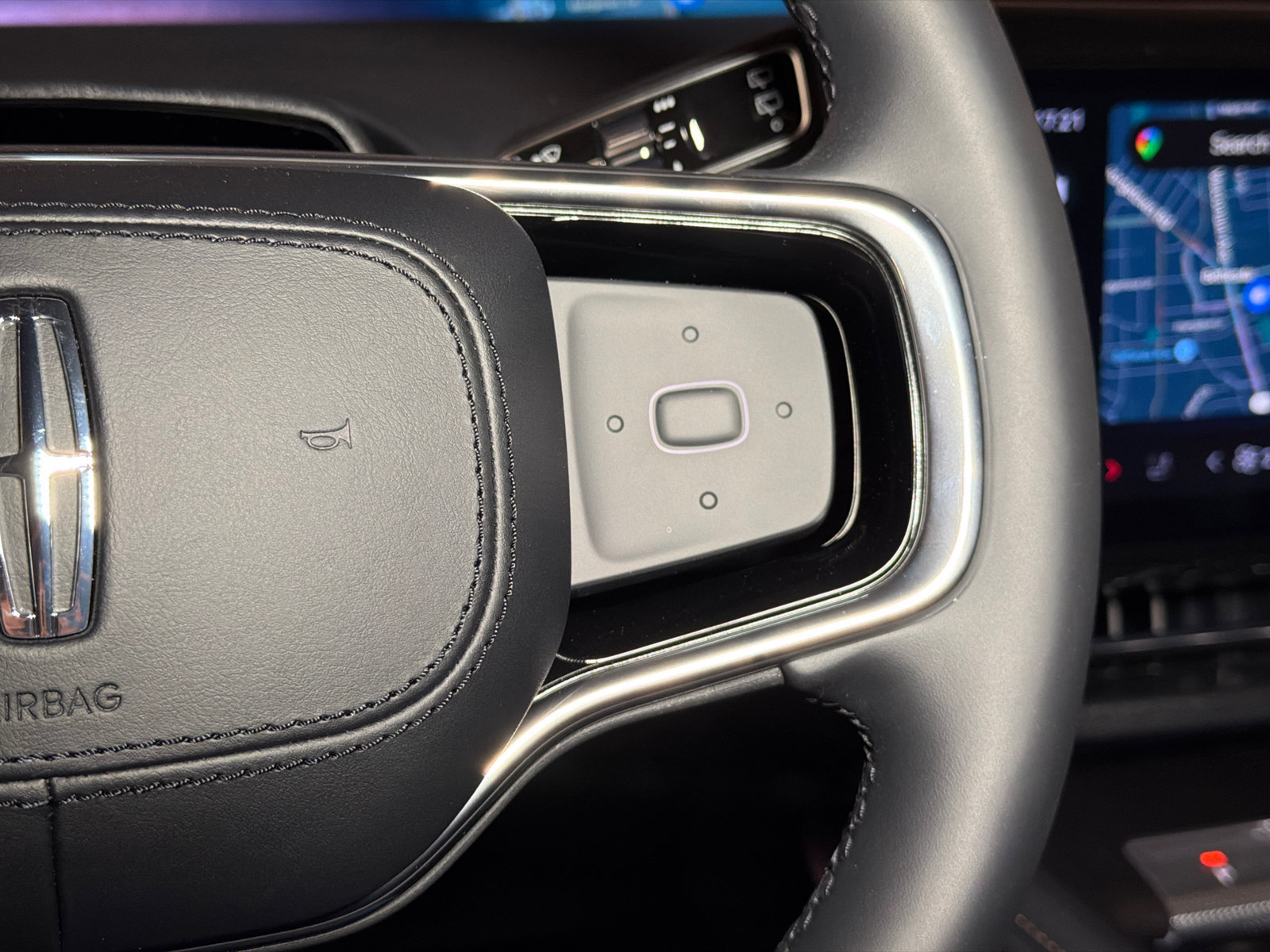 New 2026 Lincoln Nautilus Premier AWD/4WD image 22